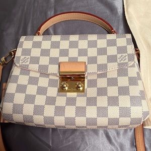 Damier Azur Croissette!! In great condition!! Dust bag included!!
